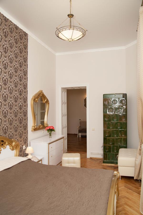Luxury Lviv Apartment Exterior foto