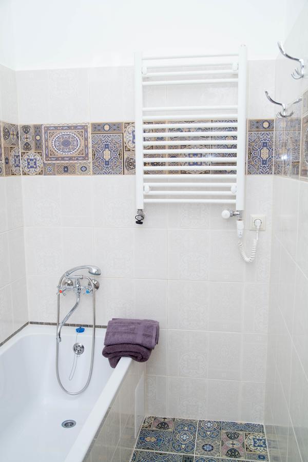 Luxury Lviv Apartment Exterior foto
